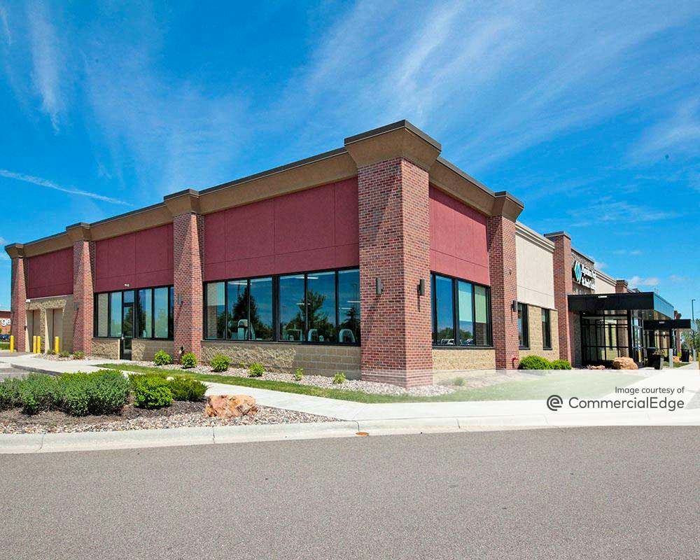 Park Nicollet at the Grove 15301 Grove Circle North, Maple Grove, MN